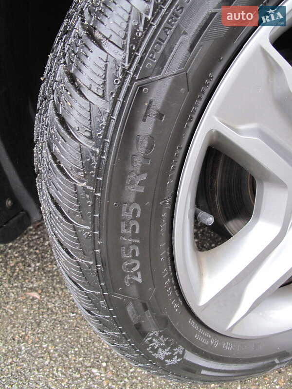 Хэтчбек Renault Sandero 2019 в Киеве фото 61 Хэтчбек Renault Sandero 2019 в Киеве