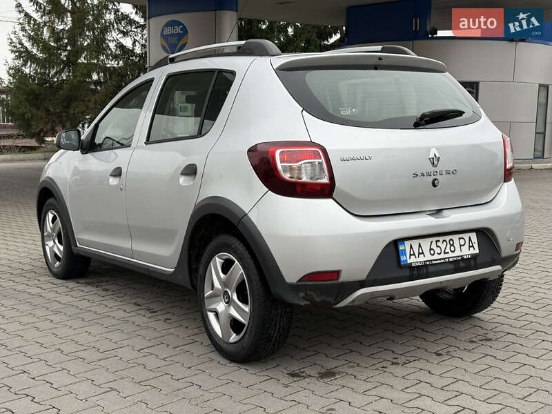 Хэтчбек Renault Sandero 2016 в Хмельницком фото 15 Хэтчбек Renault Sandero 2016 в Хмельницком