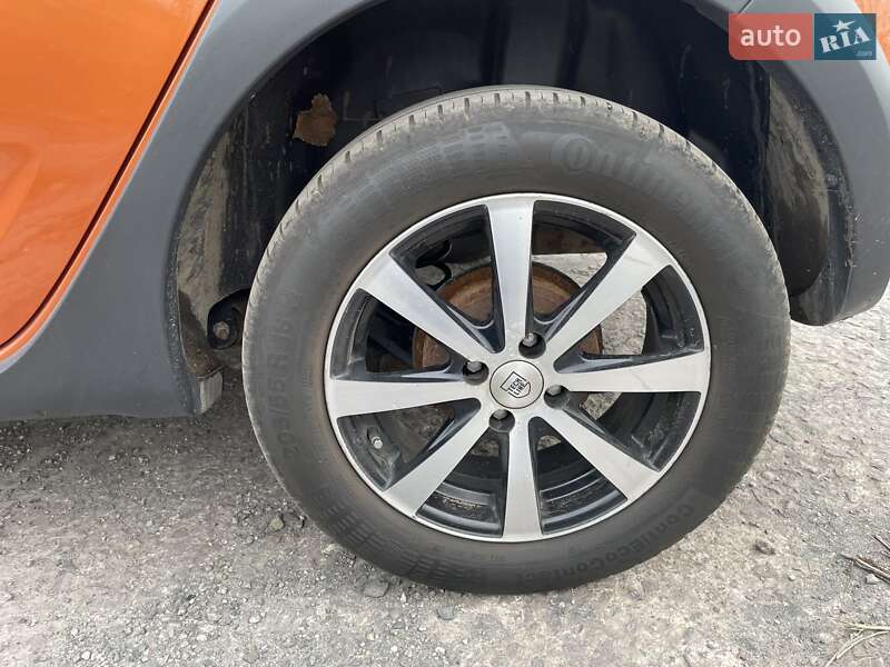 Хэтчбек Renault Sandero 2017 в Кривом Роге фото 9 Хэтчбек Renault Sandero 2017 в Кривом Роге