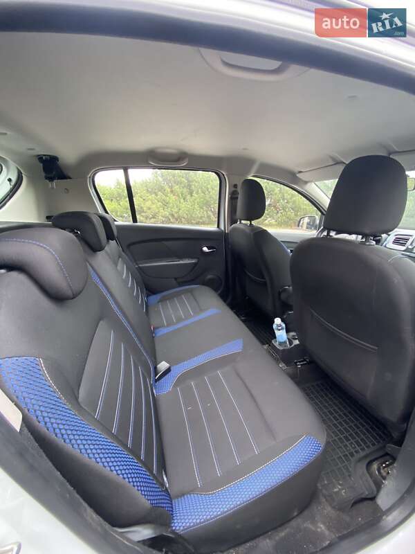 Хэтчбек Renault Sandero 2020 в Киеве