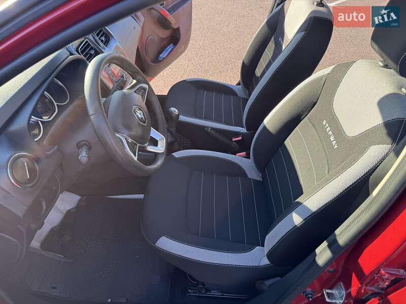 Хэтчбек Renault Sandero 2017 в Ровно фото 18 Хэтчбек Renault Sandero 2017 в Ровно