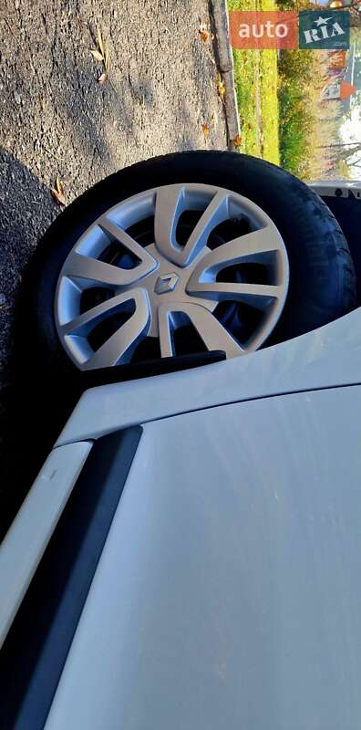 Хэтчбек Renault Sandero 2019 в Песочине