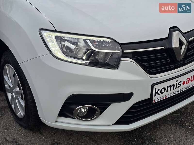 Хэтчбек Renault Sandero 2018 в Хмельницком