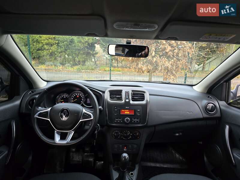 Хэтчбек Renault Sandero 2018 в Хмельницком