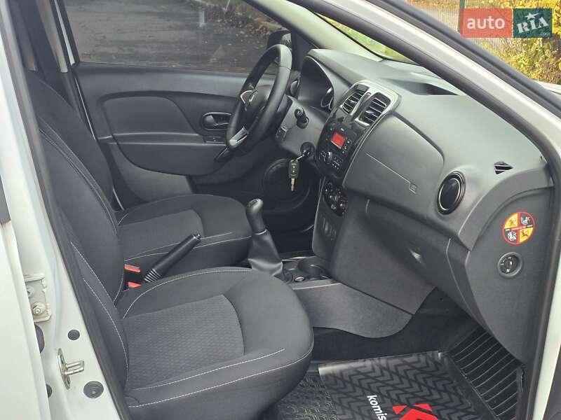 Хэтчбек Renault Sandero 2018 в Хмельницком