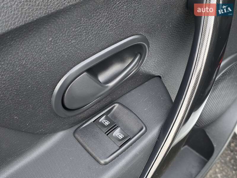 Хэтчбек Renault Sandero 2018 в Хмельницком