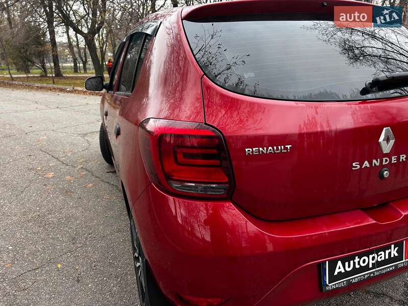 Хэтчбек Renault Sandero 2020 в Запорожье фото 11 Хэтчбек Renault Sandero 2020 в Запорожье