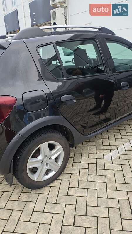 Хэтчбек Renault Sandero 2013 в Харькове фото 4 Хэтчбек Renault Sandero 2013 в Харькове