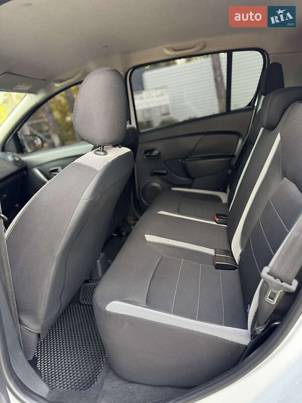 Хэтчбек Renault Sandero 2021 в Виннице