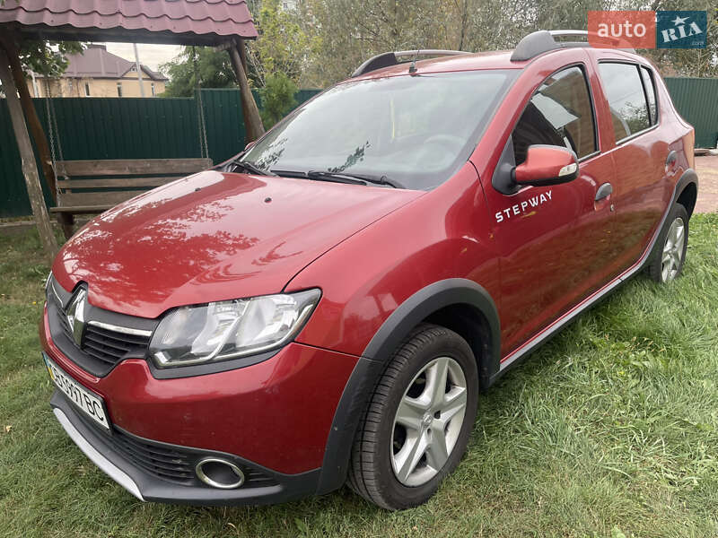 Renault Sandero 2014