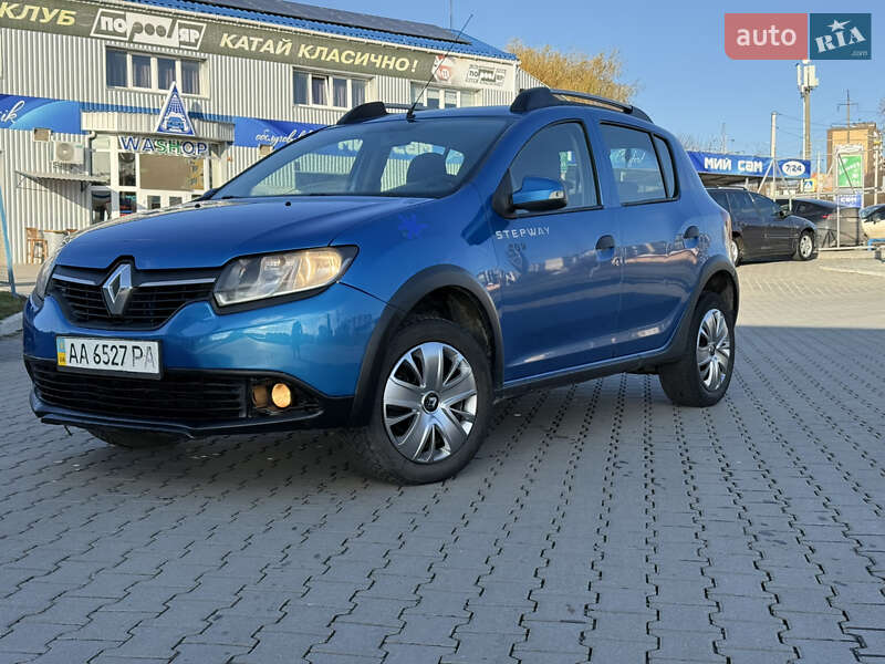 Хэтчбек Renault Sandero 2016 в Хмельницком фото 4 Хэтчбек Renault Sandero 2016 в Хмельницком
