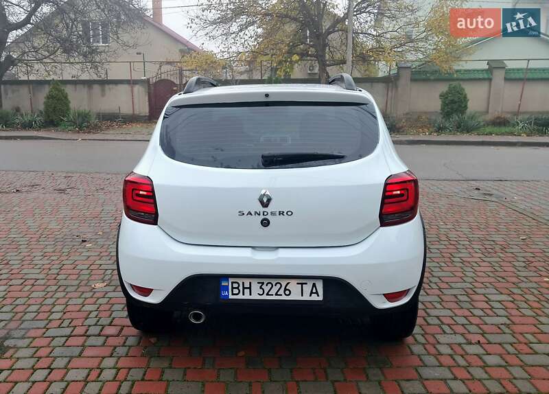Хэтчбек Renault Sandero 2017 в Одессе фото 4 Хэтчбек Renault Sandero 2017 в Одессе