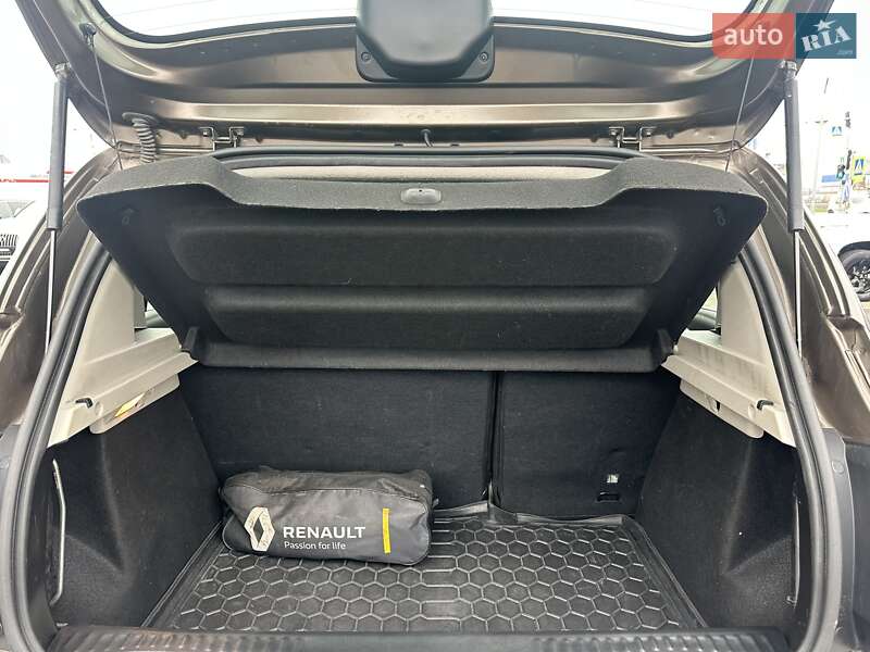 Хэтчбек Renault Sandero 2019 в Киеве