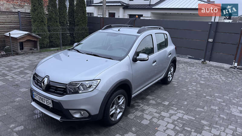 Хэтчбек Renault Sandero 2019 в Ивано-Франковске