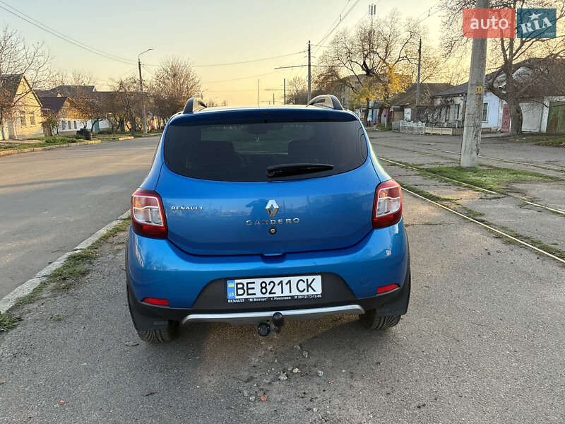 Хэтчбек Renault Sandero 2014 в Николаеве