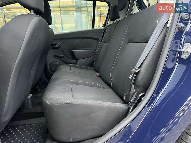 Хэтчбек Renault Sandero 2019 в Киеве