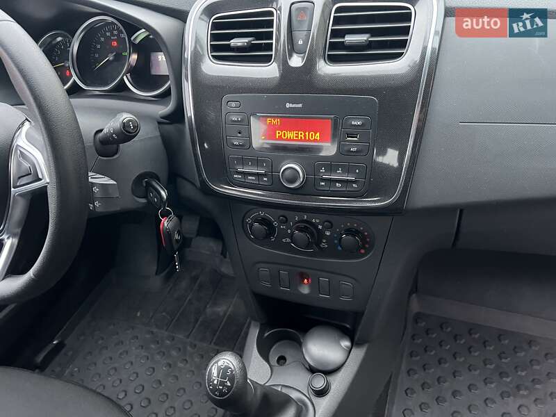 Хэтчбек Renault Sandero 2019 в Киеве