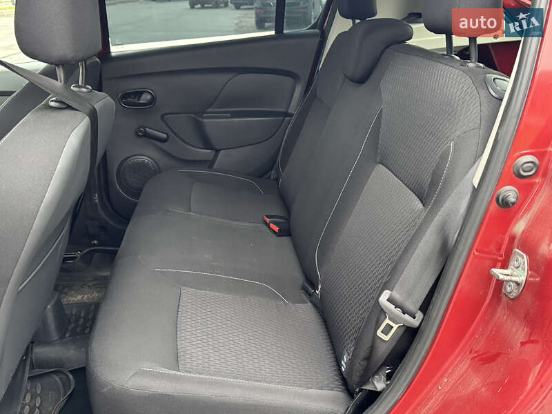 Хэтчбек Renault Sandero 2019 в Киеве фото 5 Хэтчбек Renault Sandero 2019 в Киеве