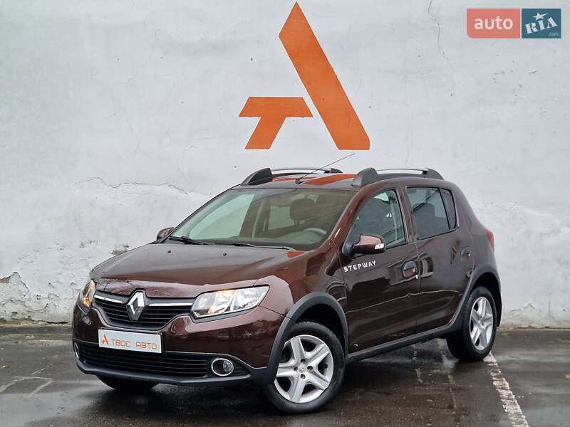 Хэтчбек Renault Sandero 2016 в Одессе