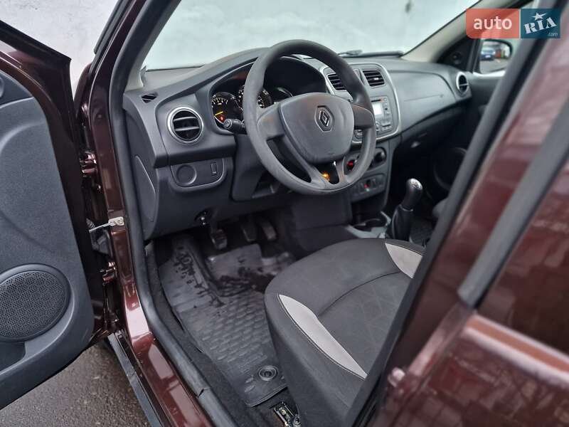 Хэтчбек Renault Sandero 2016 в Одессе