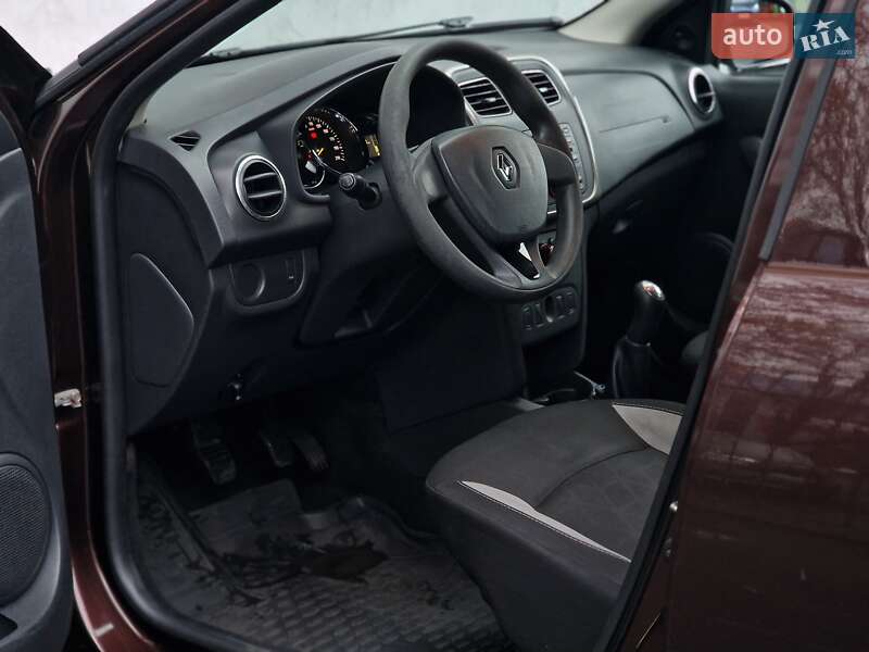 Хэтчбек Renault Sandero 2016 в Одессе