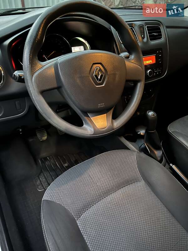 Хэтчбек Renault Sandero 2014 в Тернополе