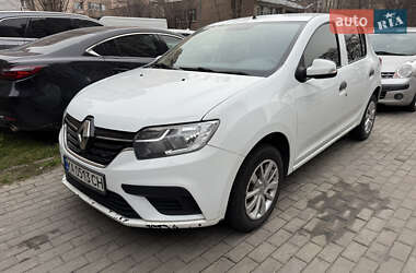 Хэтчбек Renault Sandero 2018 в Киеве