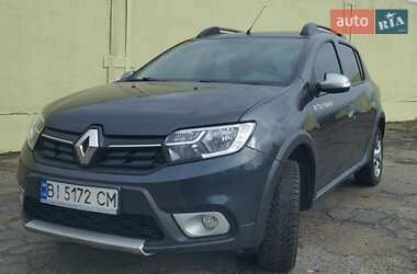 Хетчбек Renault Sandero 2017 в Лубнах