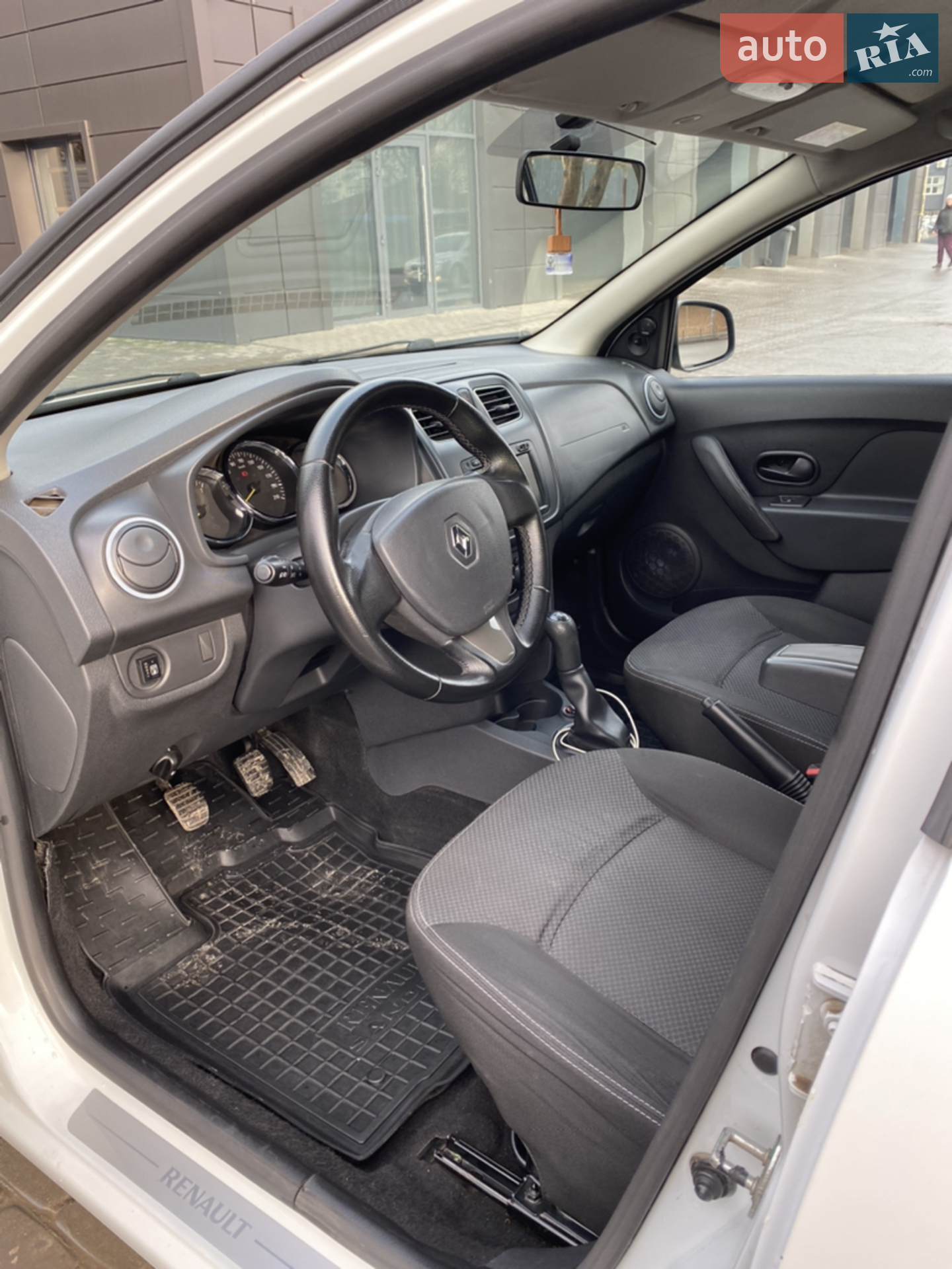 2013 Renault Sandero - мініатюра 18