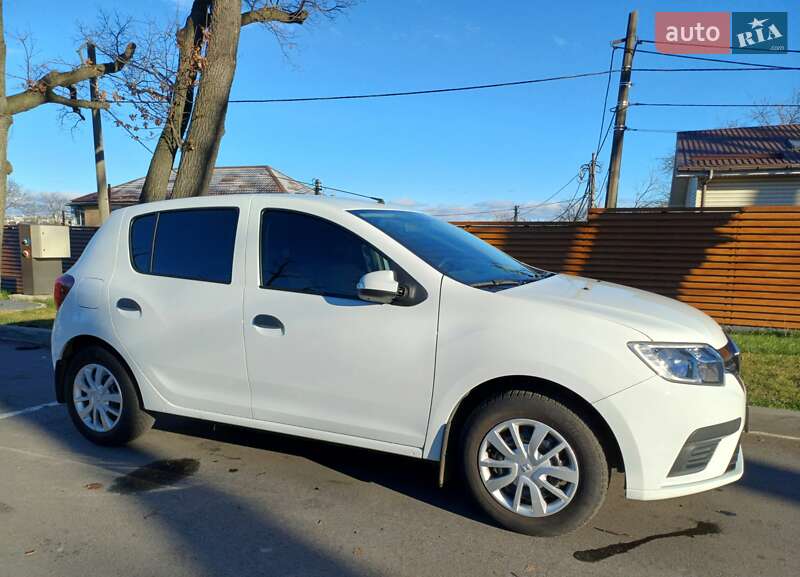 Renault Sandero 2021