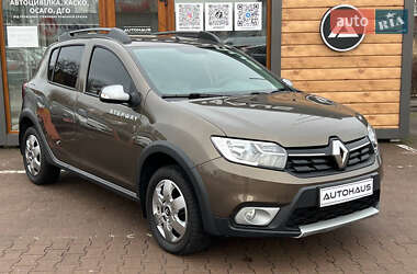 Хэтчбек Renault Sandero 2019 в Житомире