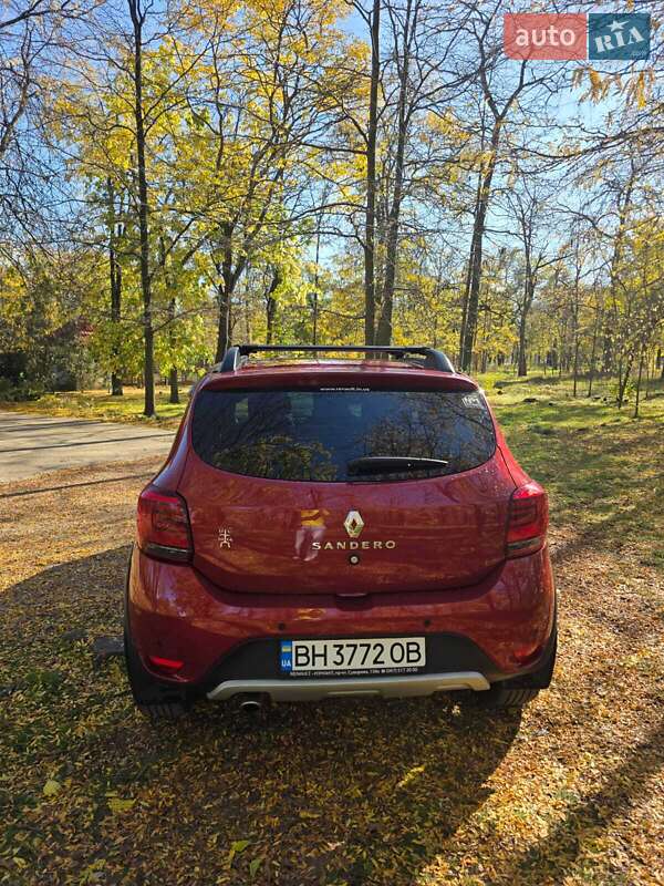 Хетчбек Renault Sandero 2020 в Ізмаїлі фото 2 Хетчбек Renault Sandero 2020 в Ізмаїлі