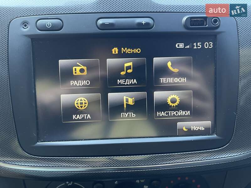 Хэтчбек Renault Sandero 2018 в Каменке фото 37 Хэтчбек Renault Sandero 2018 в Каменке