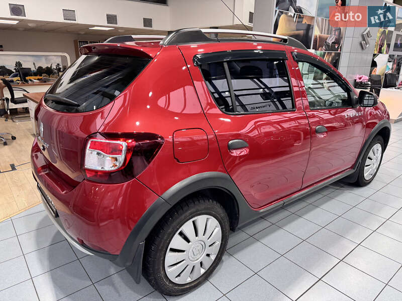 Хэтчбек Renault Sandero 2015 в Одессе