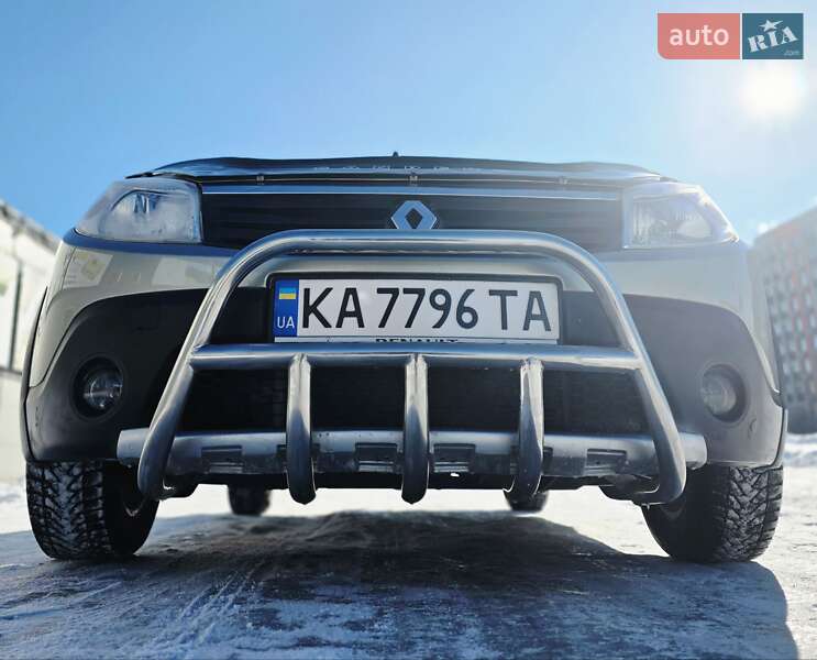 Хэтчбек Renault Sandero 2011 в Киеве