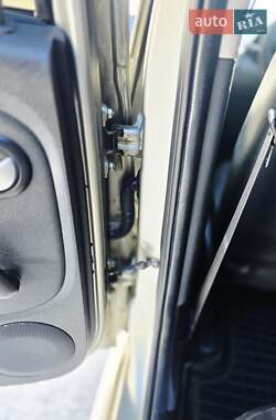 Хэтчбек Renault Sandero 2011 в Киеве