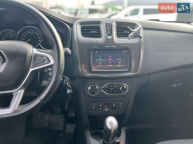 Хэтчбек Renault Sandero 2017 в Виноградове фото 13 Хэтчбек Renault Sandero 2017 в Виноградове