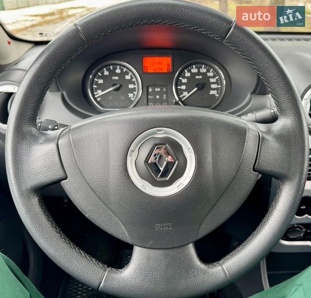 Хэтчбек Renault Sandero 2012 в Киеве