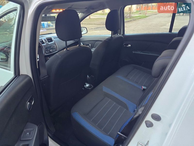 Хэтчбек Renault Sandero 2020 в Мукачево