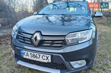 Хэтчбек Renault Sandero 2017 в Киеве