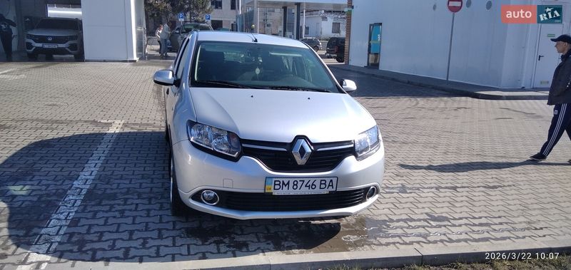 Хетчбек Renault Sandero 2013 в Ромнах