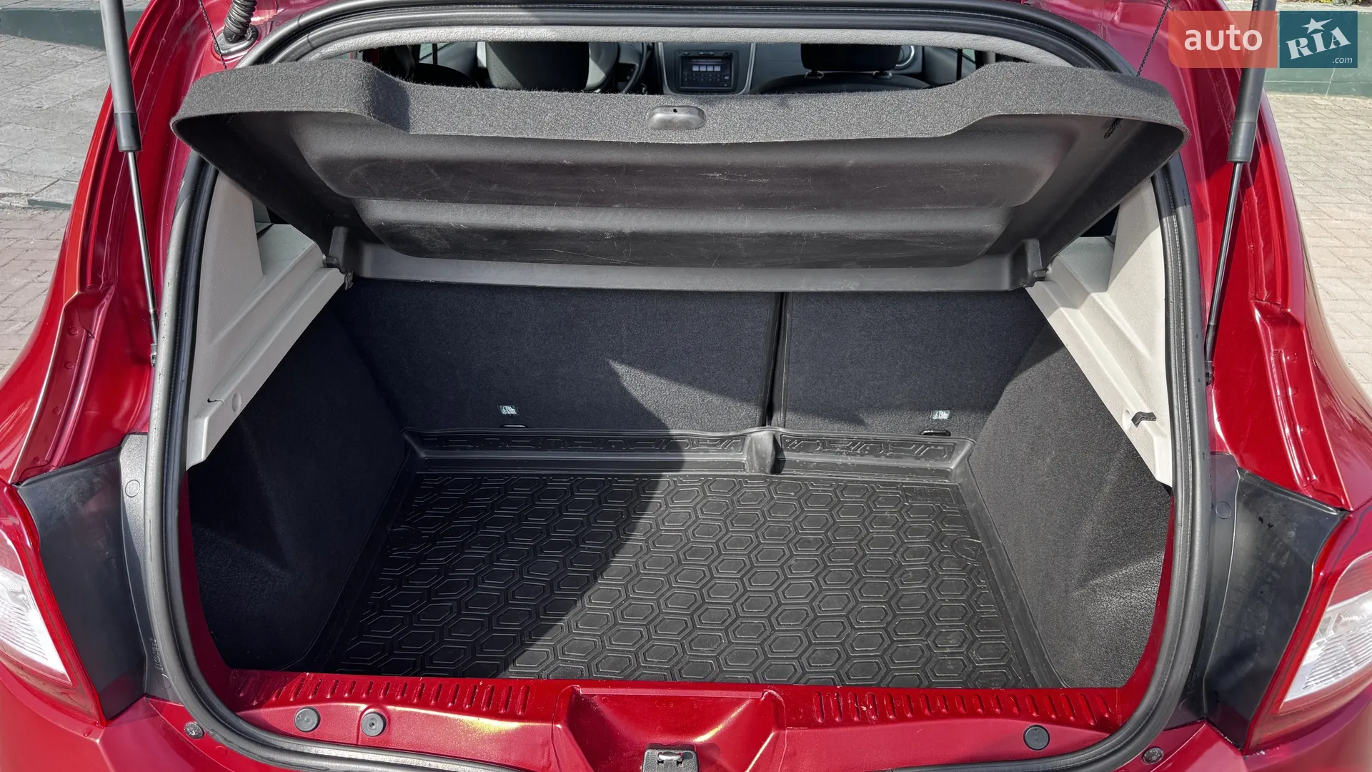 2014 Renault Sandero - мініатюра 10