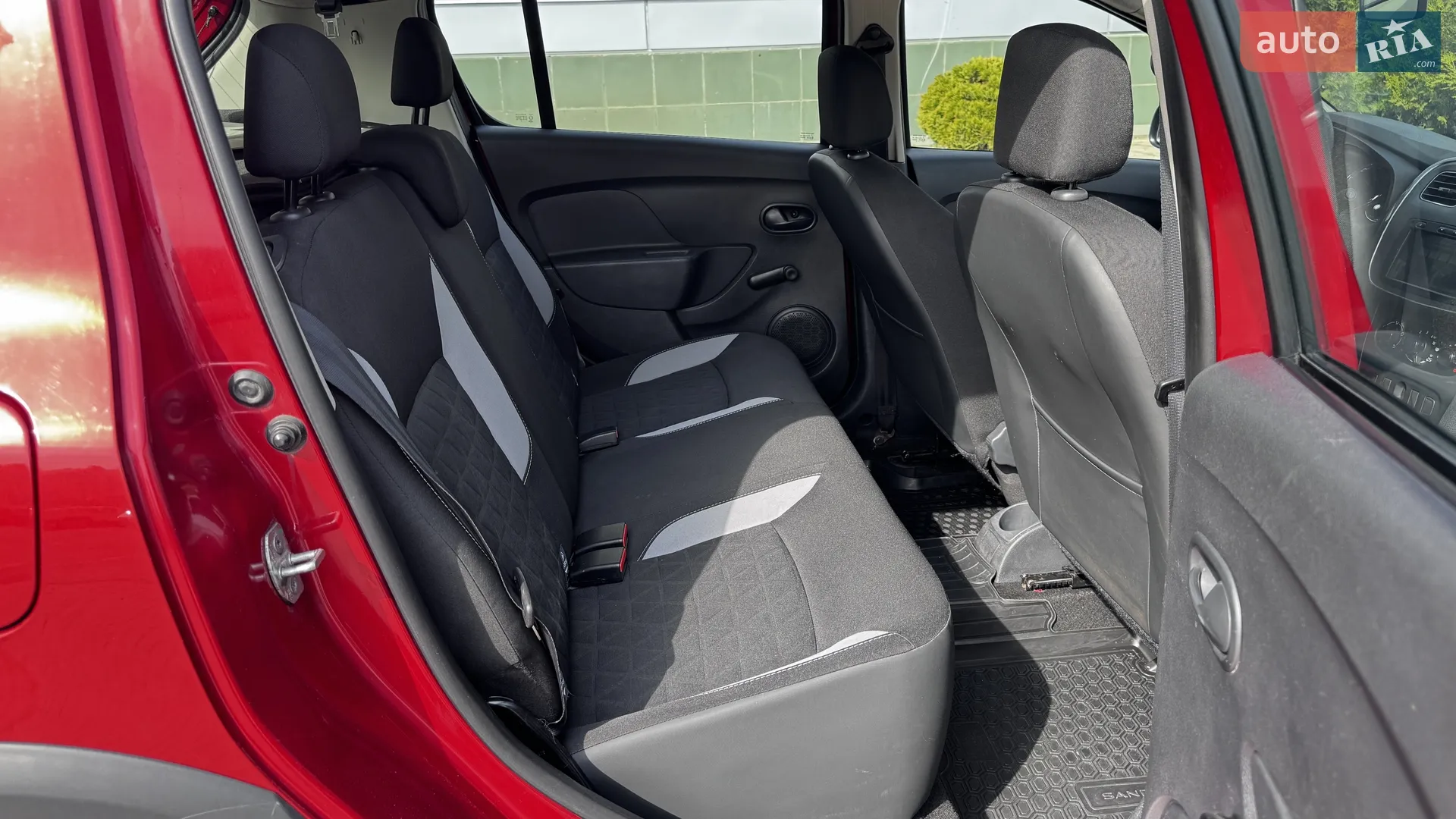 2014 Renault Sandero - мініатюра 14