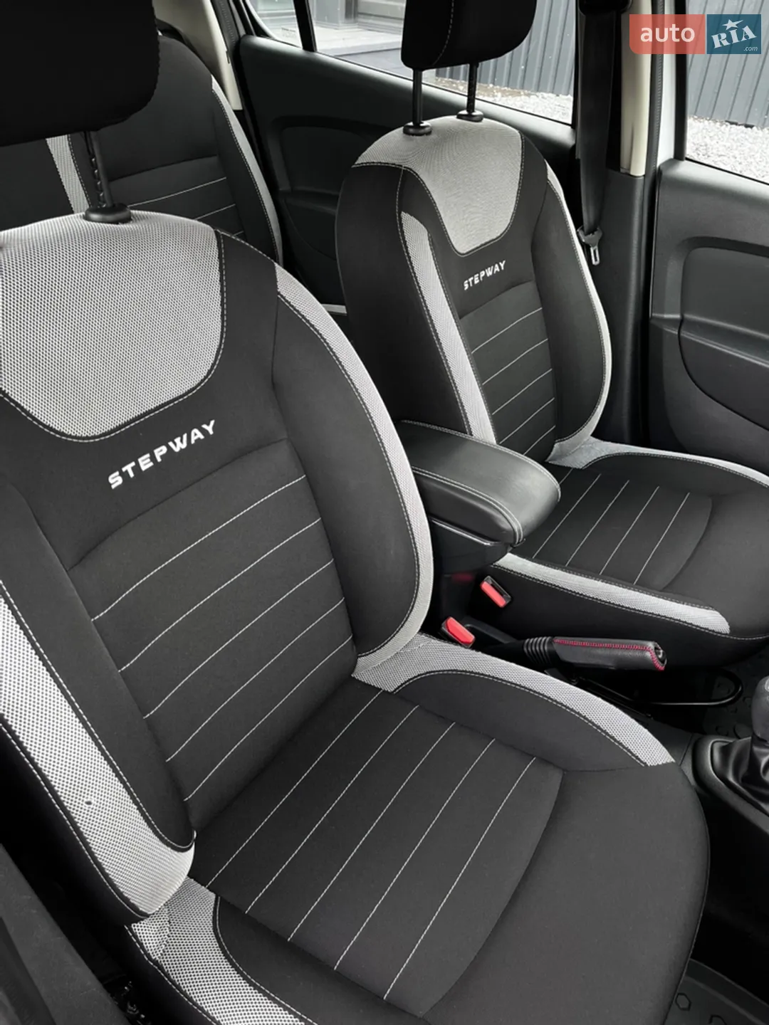 2017 Renault Sandero - мініатюра 11