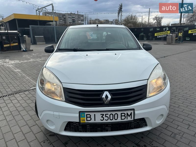Хетчбек Renault Sandero 2012 в Кременчуці