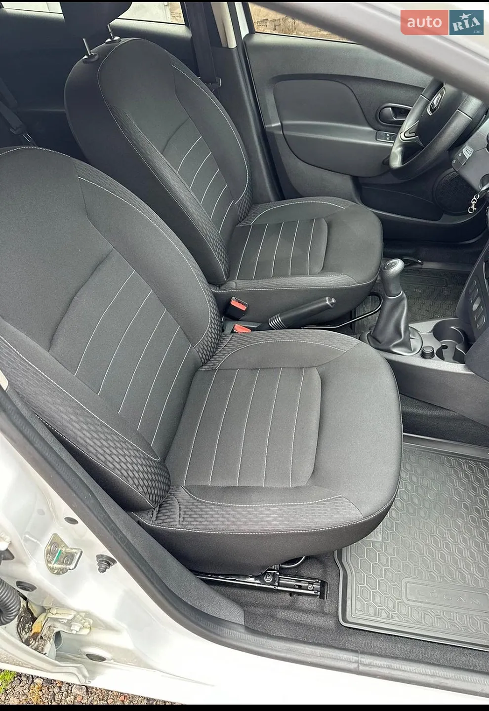 Renault Sandero 2022 VIN VF1B5220969740944 фото оголошення 8 з 11
