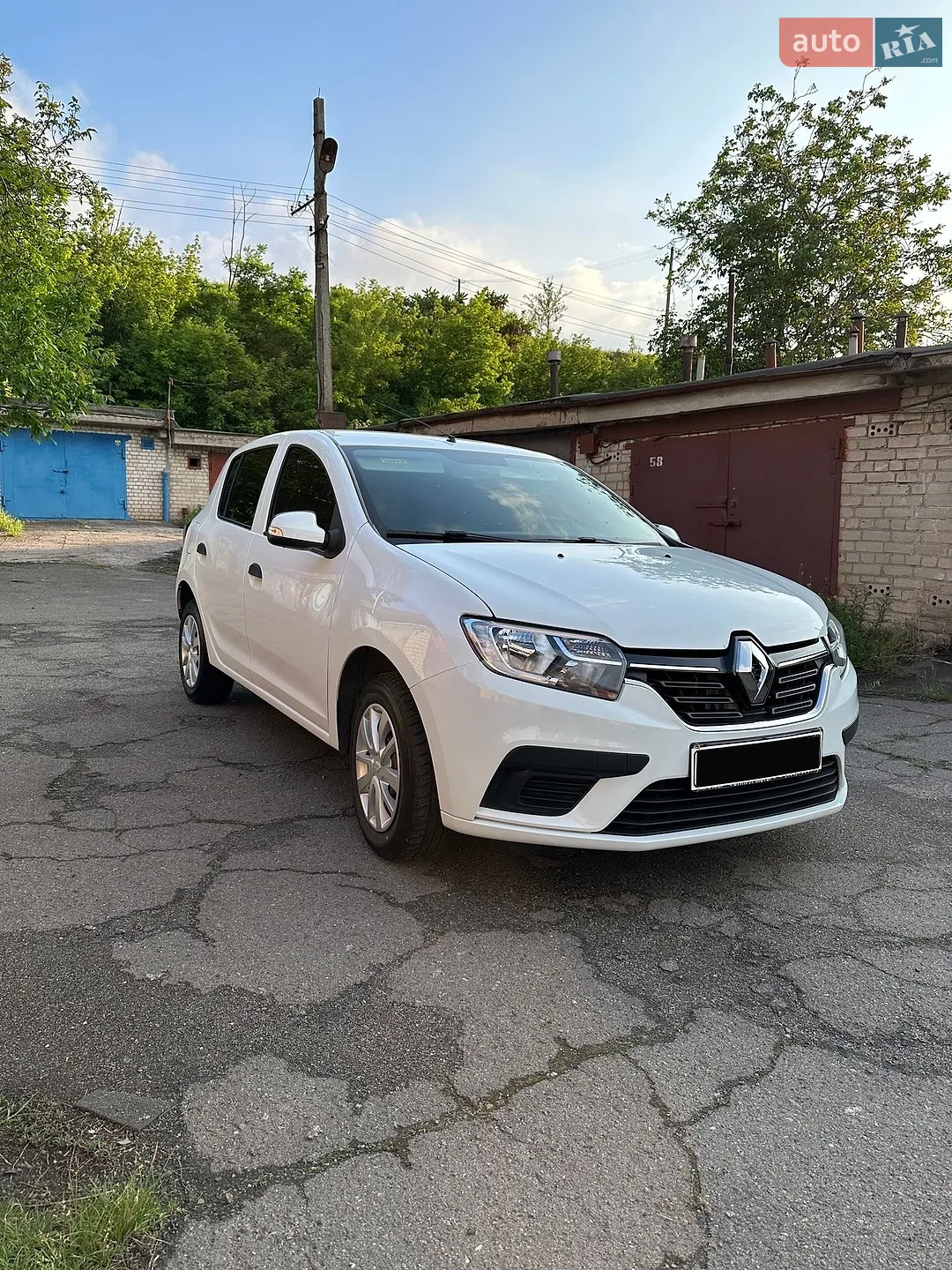 Renault Sandero 2022 VIN VF1B5220969740944 фото оголошення 3 з 11