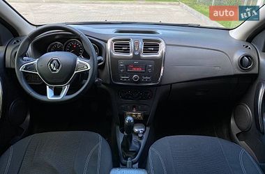 Хэтчбек Renault Sandero 2017 в Днепре фото 16 Хэтчбек Renault Sandero 2017 в Днепре