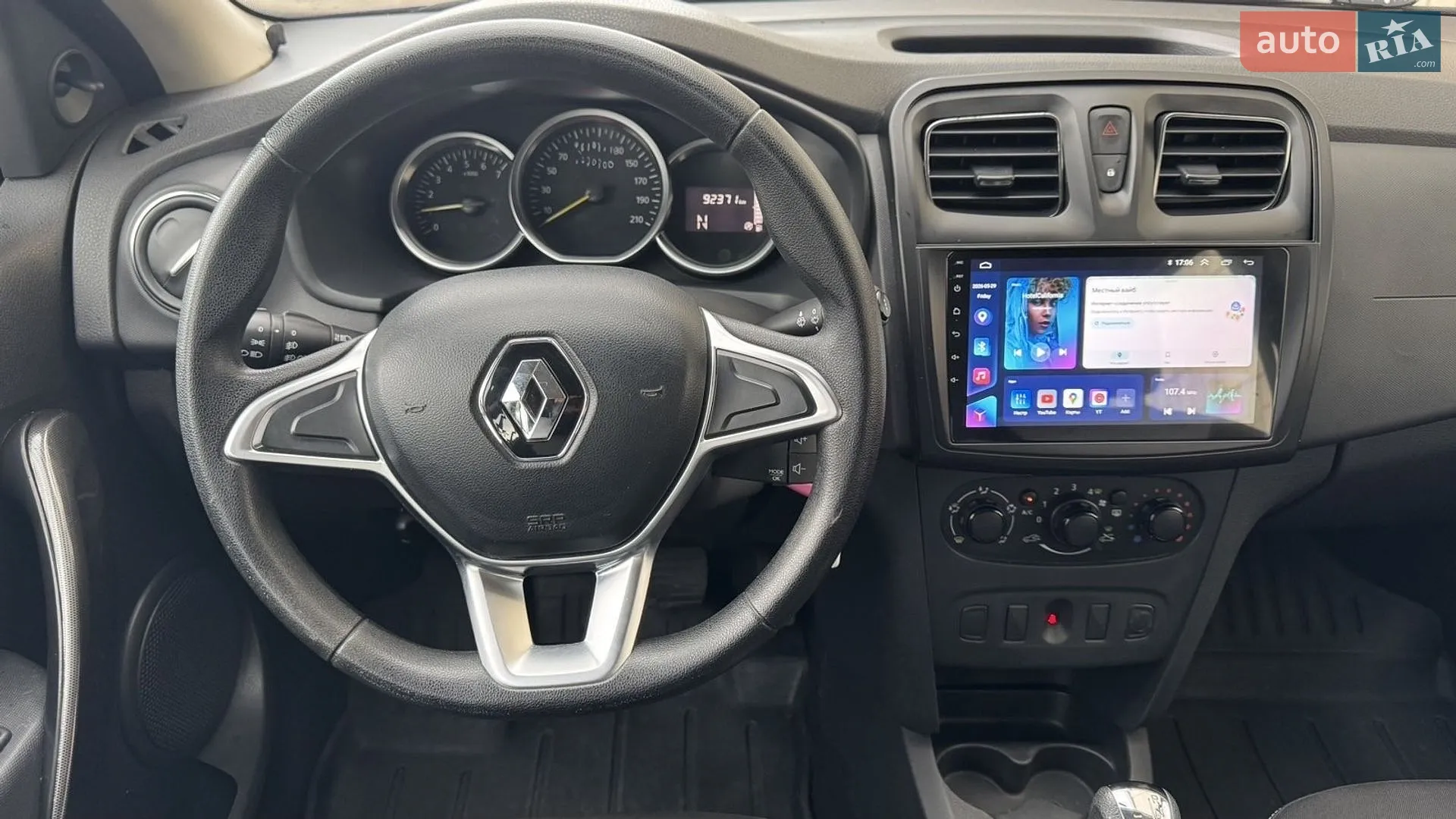 2017 Renault Sandero - мініатюра 9