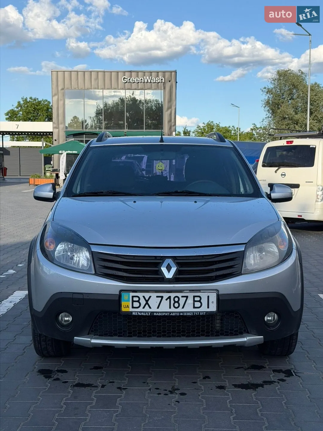 2013 Renault Sandero - фото 1